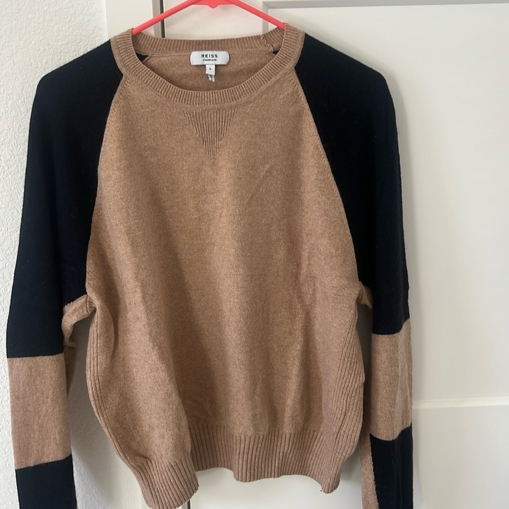 Reiss wool and Cashmere Blend Two Colored Sweater
